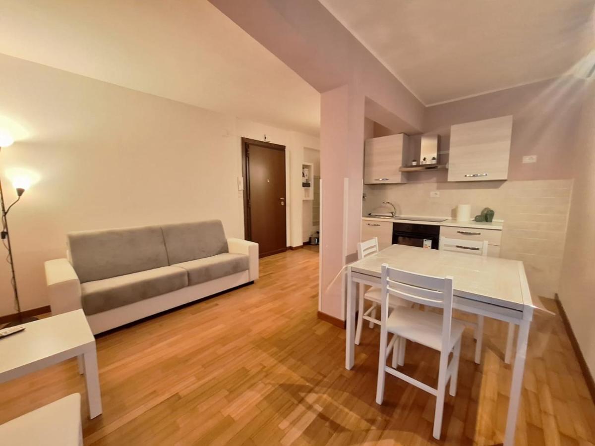Appartamento Roma Tiburtina エクステリア 写真